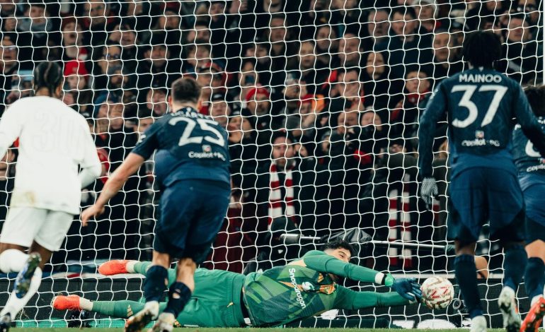 VIDEO/ United eleminon Arsenalin nga FA Cup, “Djajtë e kuq” ia dalin falë penalltive