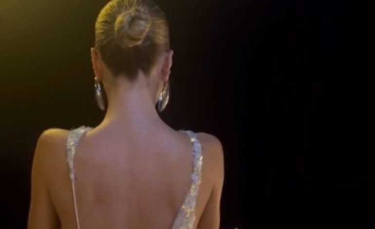 Duroi sa duroi, Lori Hoxha zbulon më në fund fustanin e nusërisë