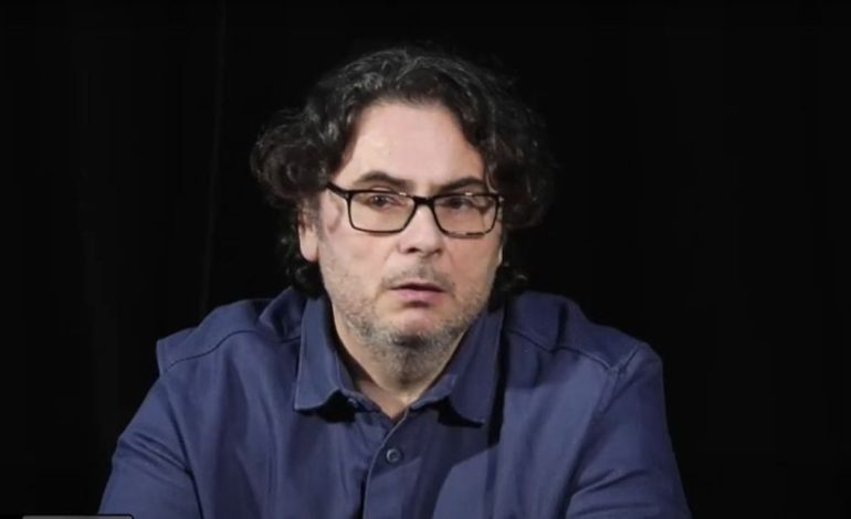 Shkarkohet nga detyra drejtori i Teatrit Kombëtar, Altin Basha