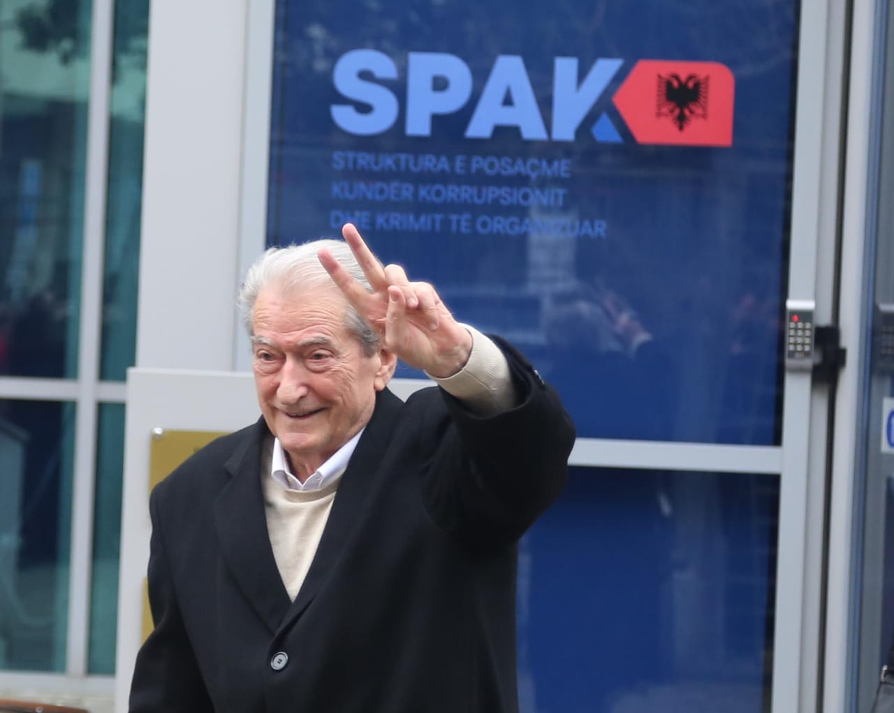 SPAK kërkoi rikthimin e Sali Berishës në “arrest shtëpie”, ja vendimi që mori Apeli i GJKKO-së për kreun e PD