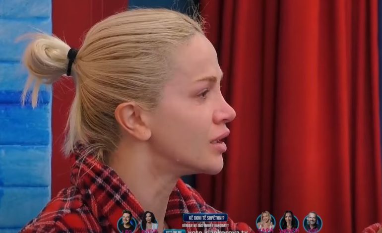 Çfarë i ndodhi? Sara Kolami shpërthen në lot pas debatit me Gresën
