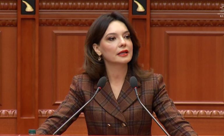 Diaspora nis sot regjistrimin në zgjedhjet e 11 Majit, Spiropali thirrje emigrantëve: Ushtroni të drejtën tuaj në vendimmarrjet për punët tona të përbashkëta