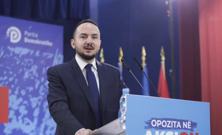 Salianji replikon nga burgu me Ramën: Ti i bëre deputetë e kryetarë bashkie, unë i denoncova