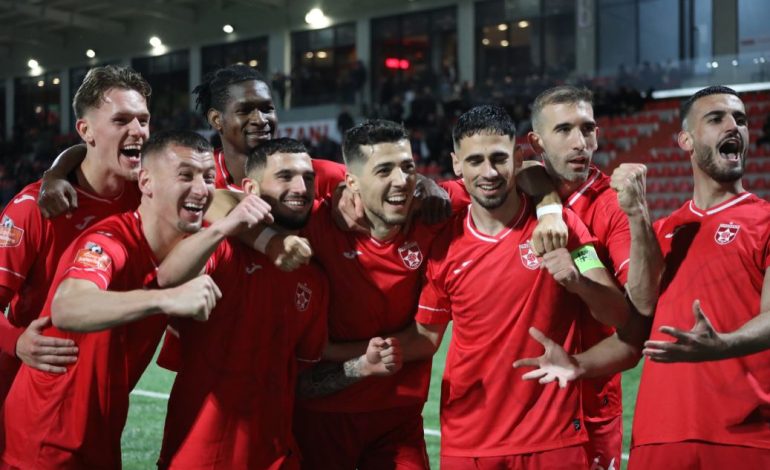 “Së bashku kemi shkruar momente të paharrueshme në historinë e klubit”, Partizani zyrtarizon largimin e tre lojtarëve