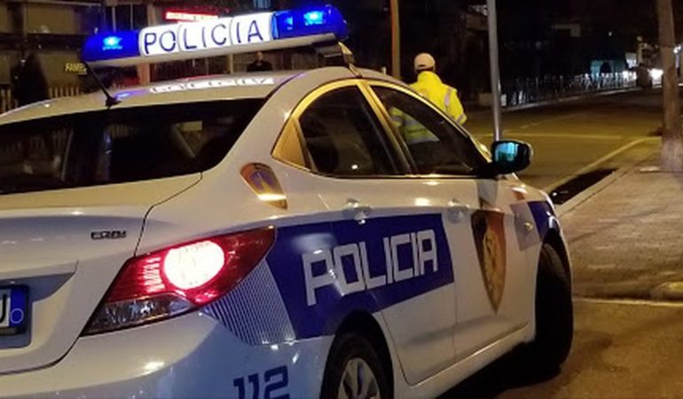 Aksident i rëndë në aksin Lezhë-Laç, automjeti përplas për vdekje këmbësorin