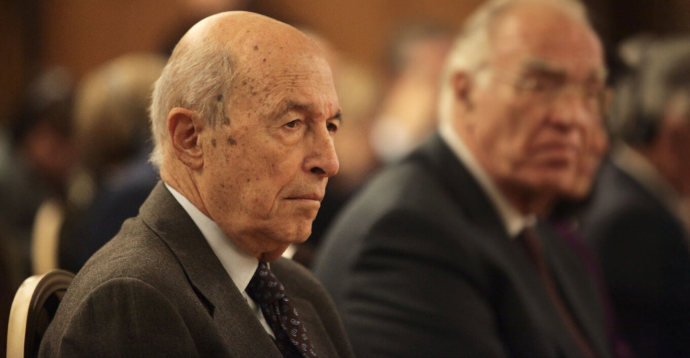 Vdekja e ish-kryeministrit Kostas Simitis, Greqia shpall katër ditë zie kombëtare