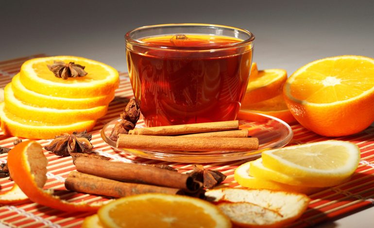 Kanellë, Xhenxhefil dhe Mjaltë – Çaji që Djeg Yndyrnat