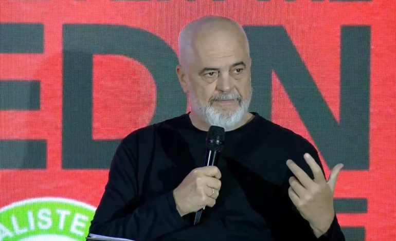 “Sot firmosim marrëveshje me një kompani të madhe të industrisë ushtarake’, Rama: Hapim në Vlorë Akademinë e Aviacionit! Përgatisim pilotë për të gjitha mjetet e fluturimit