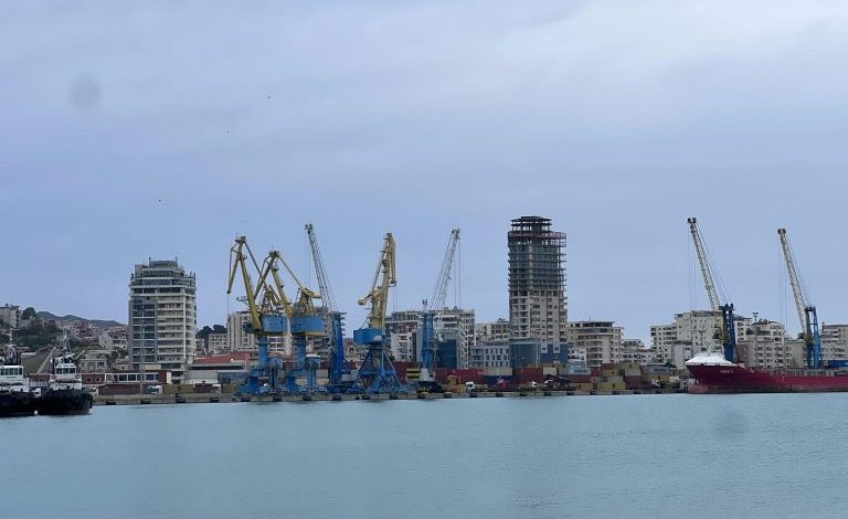 INSTAT: Afro 60% e eksporteve, drejt vendeve të BE-së! Partnerët kryesorë, Italia, Kina dhe Greqia