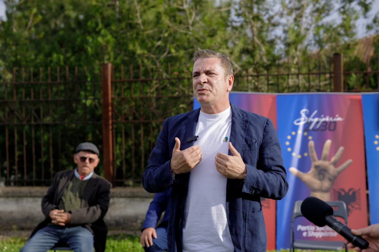 Gjiknuri takim me banorë të Shushicës: Votë masive për PS Bashkë vijojmë punët e nisura