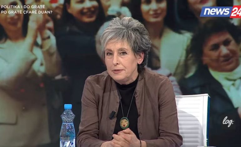 Pse politika i do gratë? Elsa Ballauri në Log.: Gruaja ka rol tepër të rëndësishëm në familje! Është dhe një trend…
