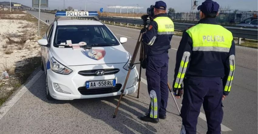 VIDEO/ Parandalimi i aksidenteve, policia:  Në 2 javë, 165 gjoba për shkelje të rregullave të qarkullimit në Tunelin e Murrizit
