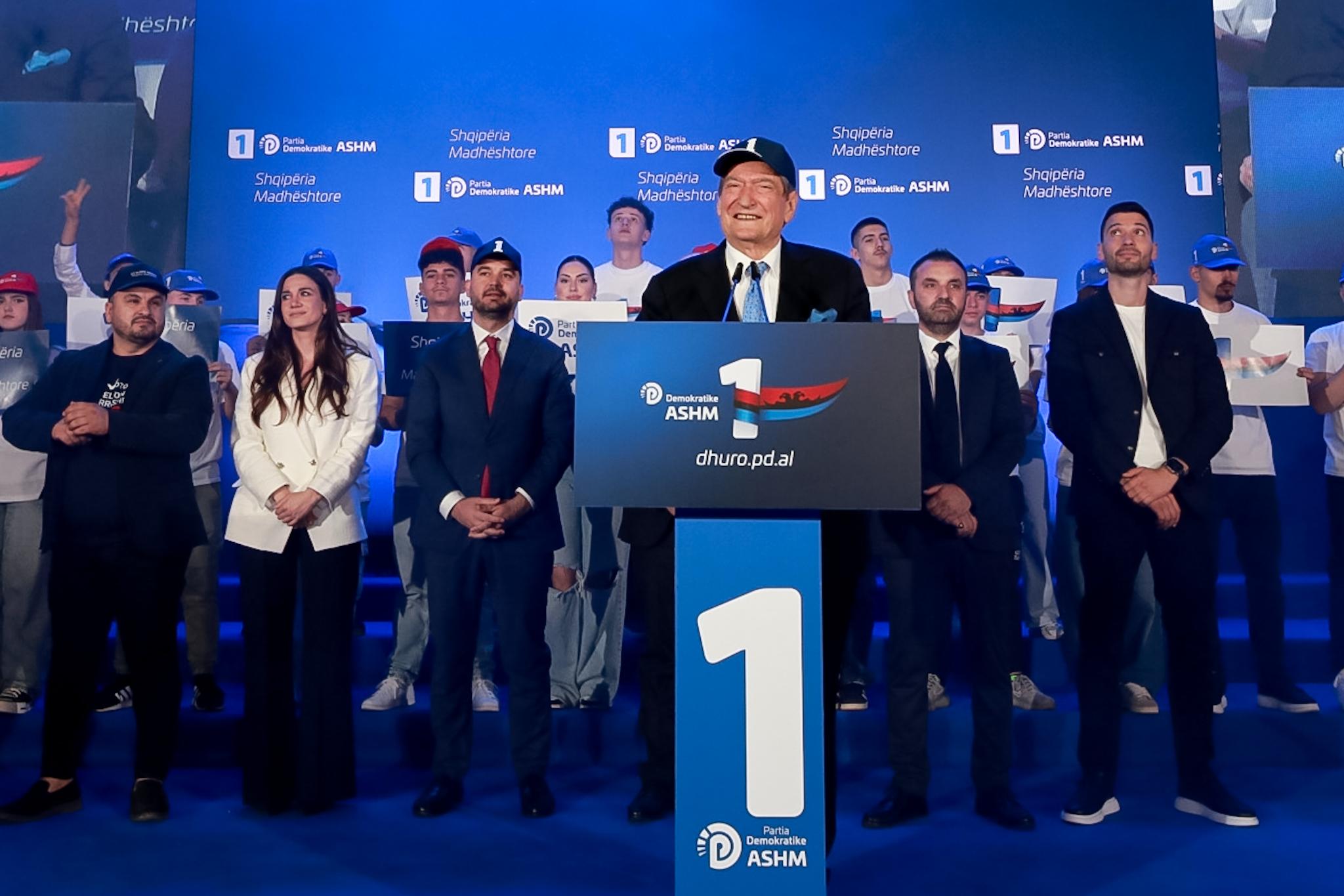 “Rama krijon skeçe”, Berisha nga Kavaja: Do i shtypet koka dhe bishti më 11 maj, ashtu si Sorosit në SHBA