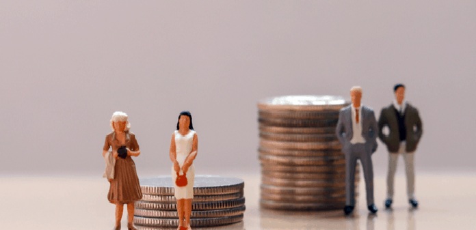 Çmime më të larta ushqimesh, por gërryerje e fuqisë blerëse! Rritet diferenca e pagave me pensionet, inflacioni rëndon të moshuarit