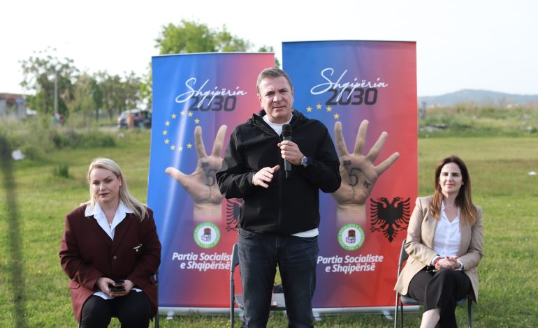 “Hapja e aeroportit të Vlorës gjeneron ekonomi dhe vende pune”, Gjiknuri: Më 11 maj synimi është 9 mandate të PS në qark