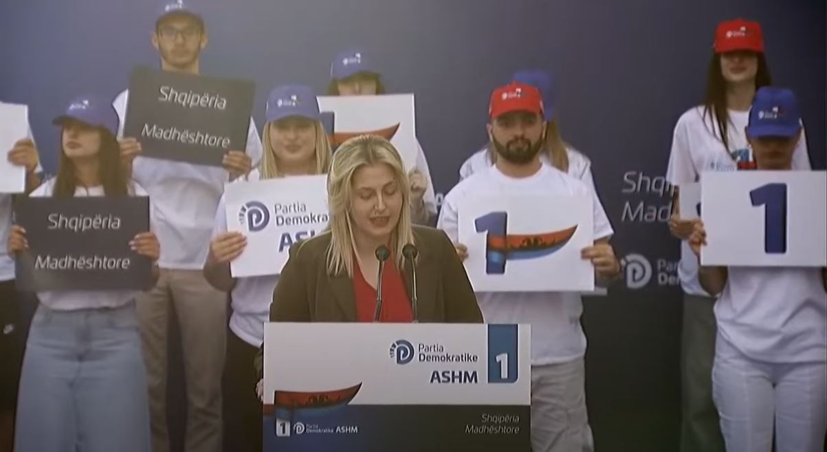 VIDEO/ “Në kinoteatrin gërmadhë të Sarandës do të ngrenë kulla si në Tiranë”/ Ina Zhupa: Në 11 maj jemi mazhoranca…
