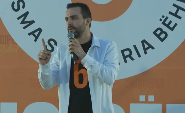 “Ne shtetin e kemi për hall, na gjobit”, Lapaj në Drenovicë të Beratit: Do t’i heqim me ligj tatimorët për biznesin e vogël