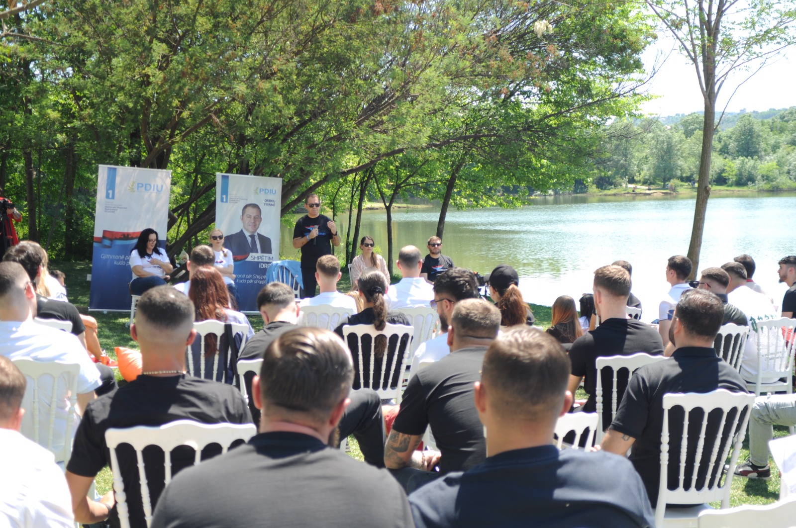 “Të rinjtë duhet të angazhohen për fatet e vendit”, Shpëtim Idrizi: Në 11 maj të ndryshojmë të ardhmen dhe të sjellim shpresën
