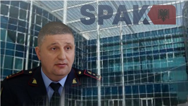 Takuan në qeli shefin e Rrugores Roven Zeka, SPAK heton 4 zyrtarët e policisë. Kalohen në “sitë” telefonat e tyre