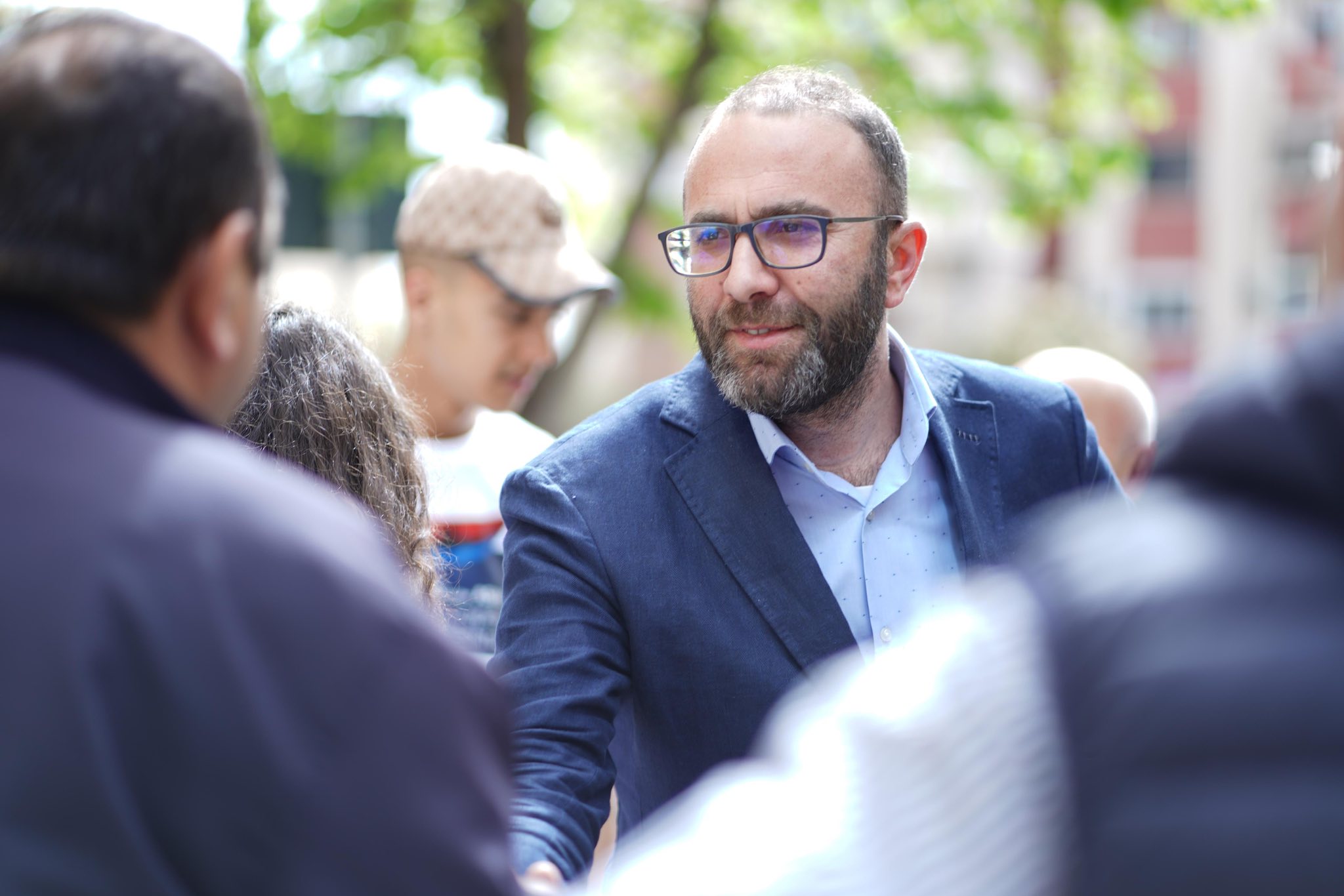 “Drejtori i Policisë së Qarkut Fier më ngatërron mua me Belindën dhe Ceno-t”, Gazment Bardhi: Dha urdhëra të paligjshëm për të inskenuar ngjarje