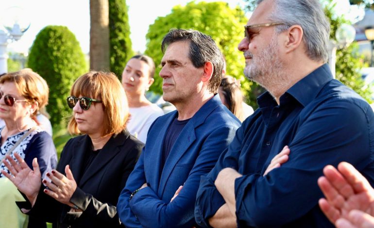 “Tirana, Shkodra dhe Korça i ka përzënë shkrimtarët si të ishin dordoleca që trembin turistët”, Ben Blushi tregon propozimin që i bëri Rakip Sulit: Një rrugë shkrimtarësh në Kamëz