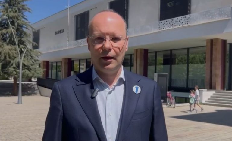 PD padit në SPAK ish-nënkryetaren e Bashkisë Korçë për shkelje të ligjit, Ivi Kaso: Janë turrur të blejnë vota për PS