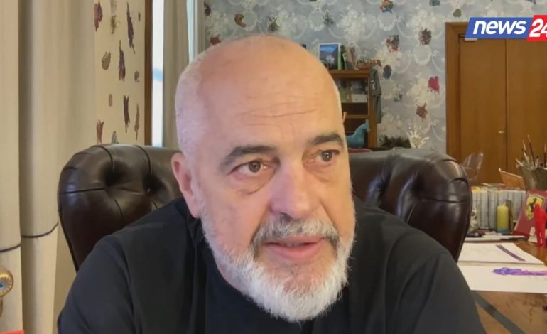 “Turp të mendosh që mund të na përfaqësojnë ata”, Rama u përgjigjet komentuesve: Të votosh sërish kënetën?! Patriotikisht skandaloze