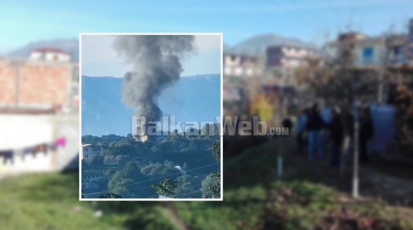 FOTO/ Zjarr i madh në Babrru, flakët pranë disa banesave