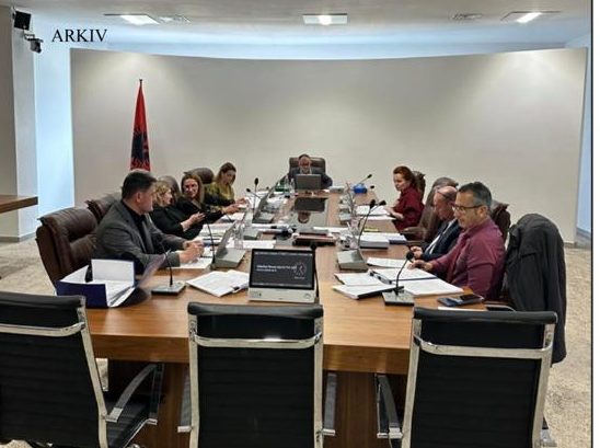 “Standard i dyfishtë, drejtësi e njëanshme – ILD nën dritën e dyshimit publik!”
