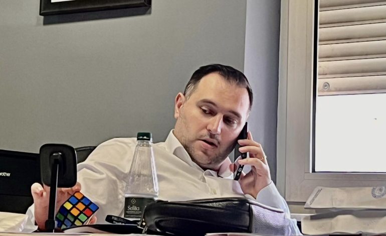 Nga Erlis Hereni: “Kudos” për zgjedhjen!