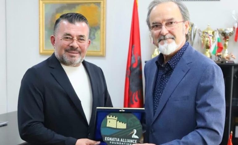 UST dhe Fondacioni “Egnatia” firmosin marrëveshje bashkëpunimi, fokus te sporti dhe të rinjtë