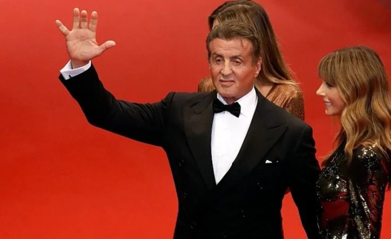 Sylvester Stallone flet për martesën 29-vjeçare me Jennifer Flavin: Ende po mësoj