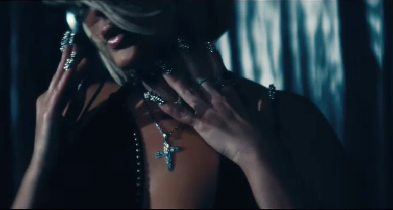 Bebe Rexha arrin sukses të ri si artiste e pavarur, shqiptarja renditet e 35-ta në Spotify