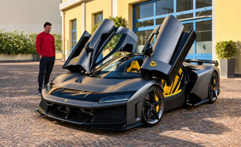Zlatan mbush 45 vjeç dhe i bën vetes dhuratën marramendëse: një Ferrari 3.6 milionë euro