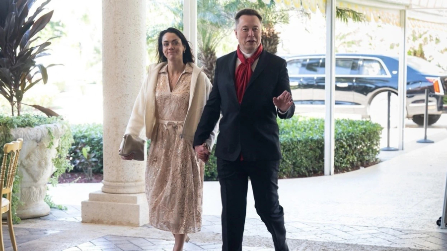 Një javë pasi ia shprehi dashurinë me një mesazh – Elon Musk e lë gruan me të cilën ka katër fëmijë